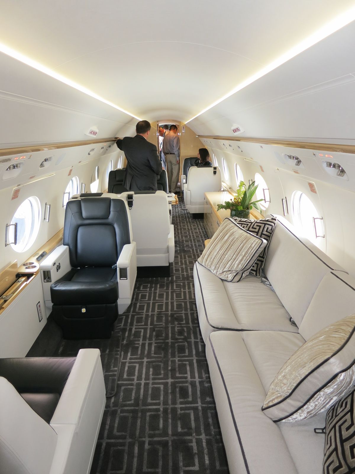 Do private jets have baggage restrictions, and what is the luggage